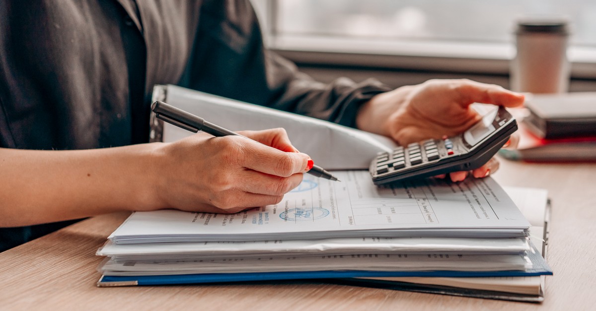 Self-employed or Ltd. Find out which is better for you Self-employed or Ltd. Find out which is better for you